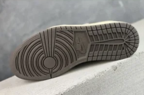 Jordan x Travis Scott Air Jordan 1 Low OG "Reverse Mocha" sneakers