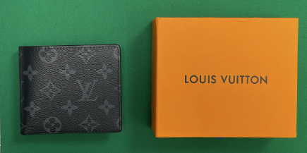 LV wallet