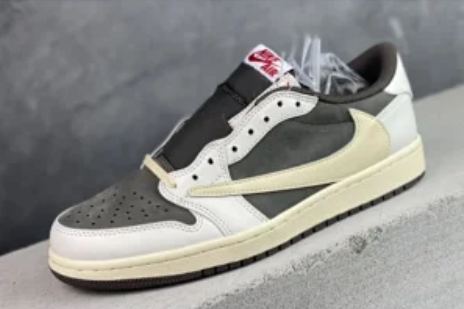 Jordan x Travis Scott Air Jordan 1 Low OG "Reverse Mocha" sneakers